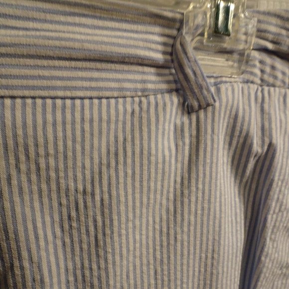 Lands' End Jeans Lands End Midrise Bluestriped Seersucker Capris 2